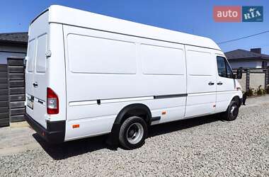 Грузовой фургон Mercedes-Benz Sprinter 2003 в 
