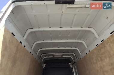 Грузовой фургон Mercedes-Benz Sprinter 2003 в 
