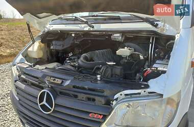 Грузовой фургон Mercedes-Benz Sprinter 2003 в 