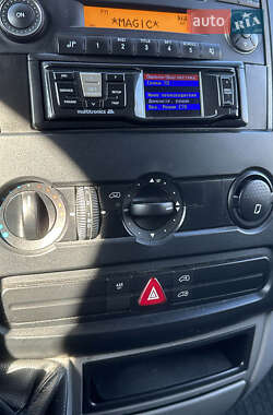 Вантажний фургон Mercedes-Benz Sprinter 2009 в 
