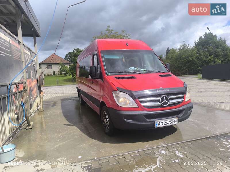 Микроавтобус Mercedes-Benz Sprinter 2007 в 