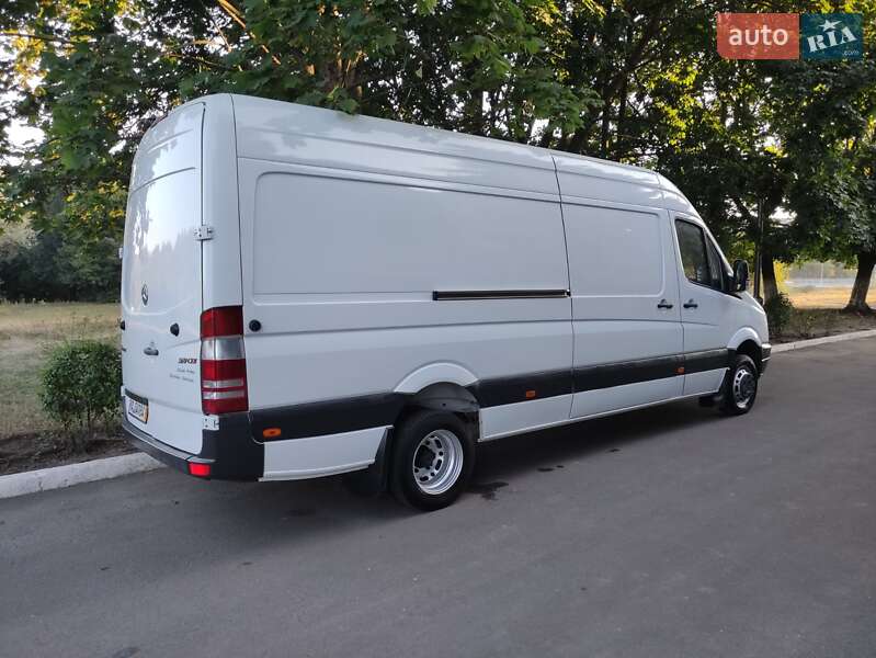 Грузовой фургон Mercedes-Benz Sprinter 2011 в Ровно