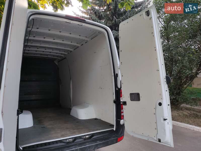 Грузовой фургон Mercedes-Benz Sprinter 2011 в Ровно