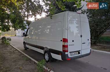 Вантажний фургон Mercedes-Benz Sprinter 2011 в 