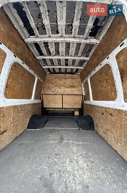 Вантажопасажирський фургон Mercedes-Benz Sprinter 2011 в 