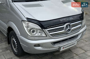 Туристический / Междугородний автобус Mercedes-Benz Sprinter 2012 в 