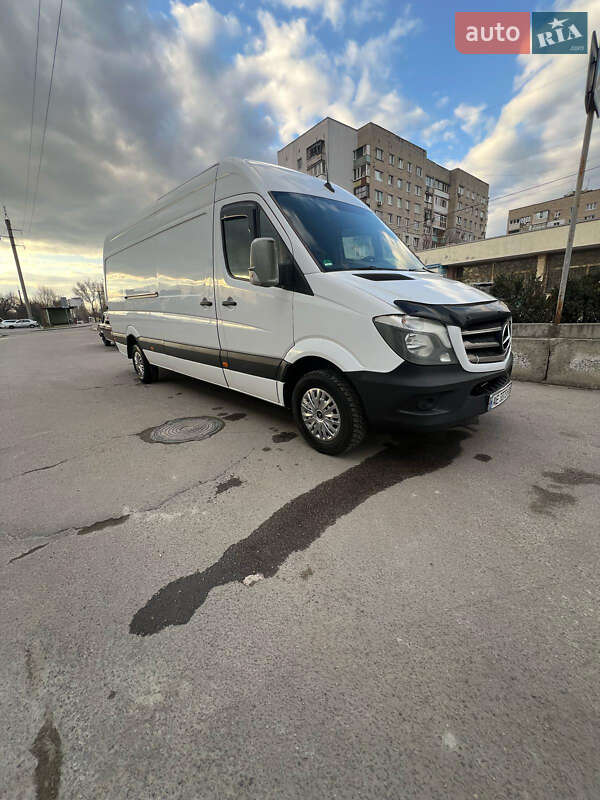 Грузовой фургон Mercedes-Benz Sprinter 2018 в 