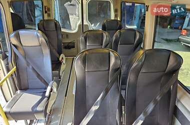 Мікроавтобус Mercedes-Benz Sprinter 2015 в 