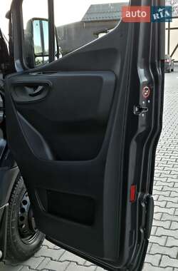 Вантажний фургон Mercedes-Benz Sprinter 2020 в 