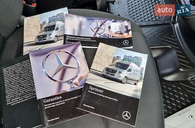 Вантажний фургон Mercedes-Benz Sprinter 2020 в 