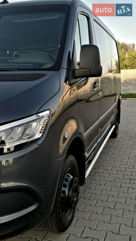 Грузовой фургон Mercedes-Benz Sprinter 2020 в Черновцах