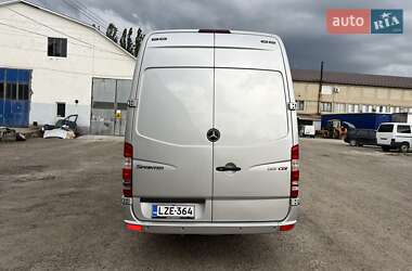 Туристический / Междугородний автобус Mercedes-Benz Sprinter 2011 в 