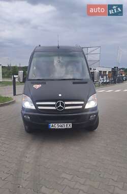 Туристический / Междугородний автобус Mercedes-Benz Sprinter 2012 в 