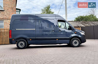 Вантажний фургон Mercedes-Benz Sprinter 2020 в Києві
