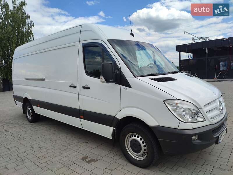 Грузовой фургон Mercedes-Benz Sprinter 2008 в 