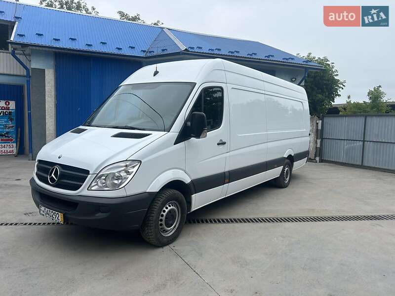 Грузовой фургон Mercedes-Benz Sprinter 2011 в Бучаче