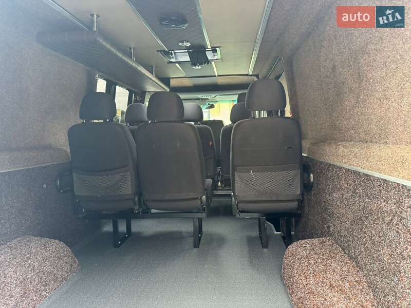 Мікроавтобус Mercedes-Benz Sprinter 2004 в Тячеві