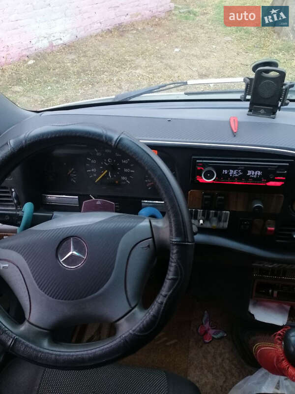 Приміський автобус Mercedes-Benz Sprinter 1999 в Світловодську