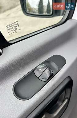 Микроавтобус Mercedes-Benz Sprinter 2013 в 