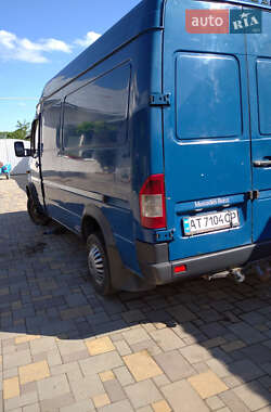 Грузовой фургон Mercedes-Benz Sprinter 2006 в 