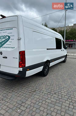 Грузопассажирский фургон Mercedes-Benz Sprinter 2019 в 
