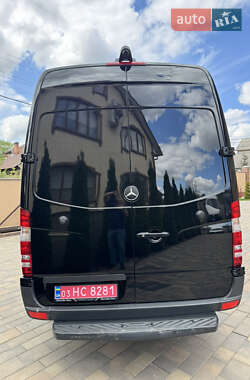 Грузовой фургон Mercedes-Benz Sprinter 2018 в 
