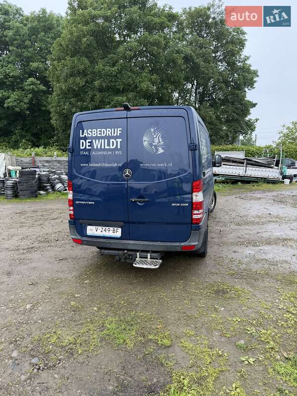 Грузовой фургон Mercedes-Benz Sprinter 2016 в Стрые