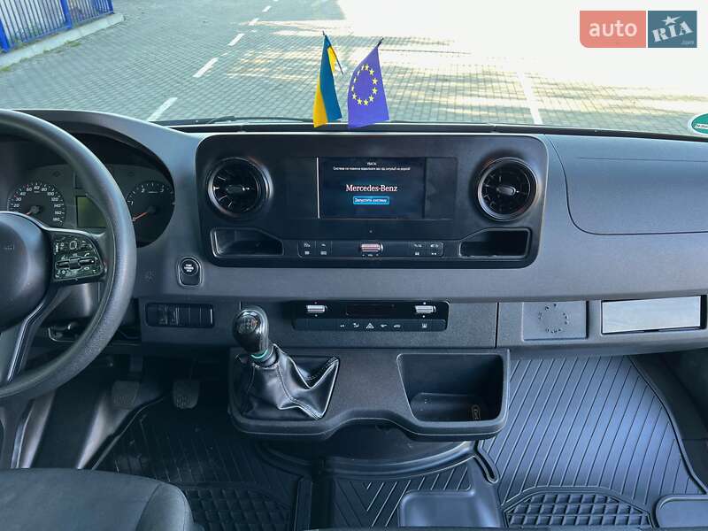 Вантажопасажирський фургон Mercedes-Benz Sprinter 2019 в Тернополі