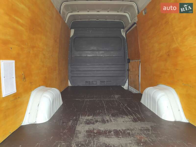 Грузовой фургон Mercedes-Benz Sprinter 2005 в Ровно