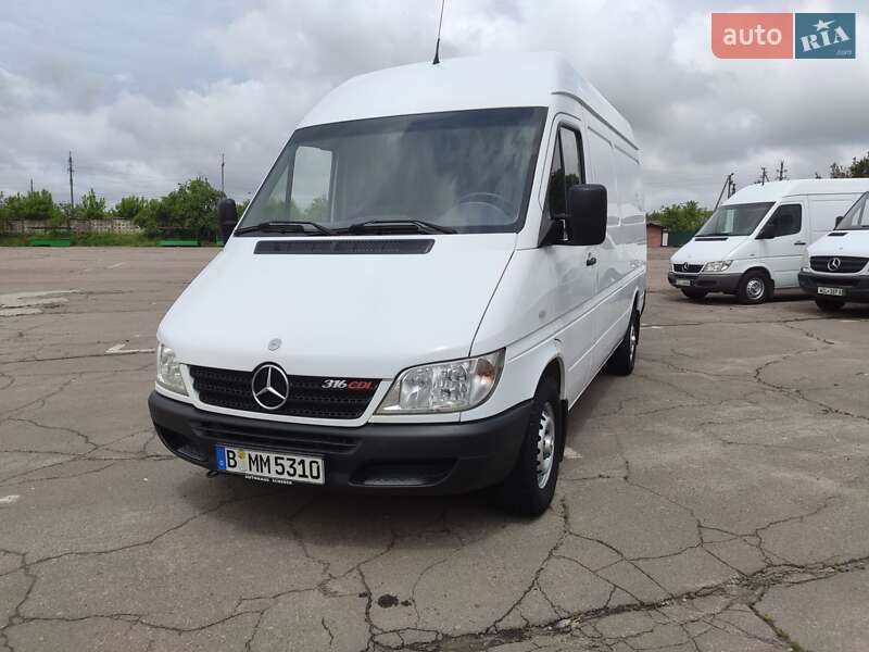 Грузовой фургон Mercedes-Benz Sprinter 2005 в Ровно