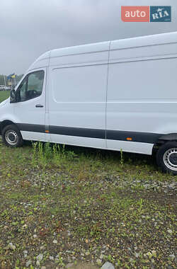 Другие грузовики Mercedes-Benz Sprinter 2019 в 