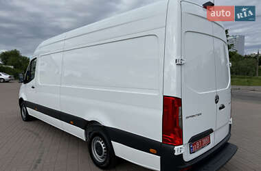 Вантажний фургон Mercedes-Benz Sprinter 2021 в 