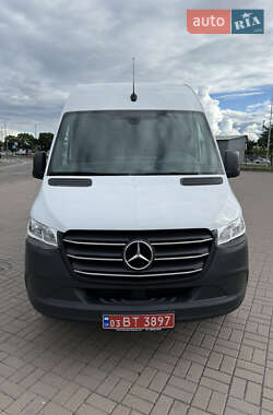 Вантажний фургон Mercedes-Benz Sprinter 2021 в 