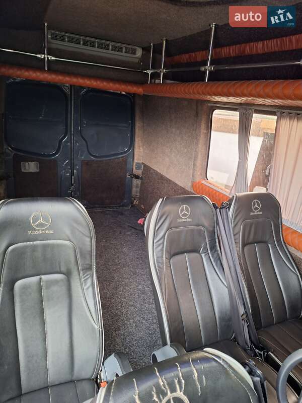 Мікроавтобус Mercedes-Benz Sprinter 2009 в Іршаві