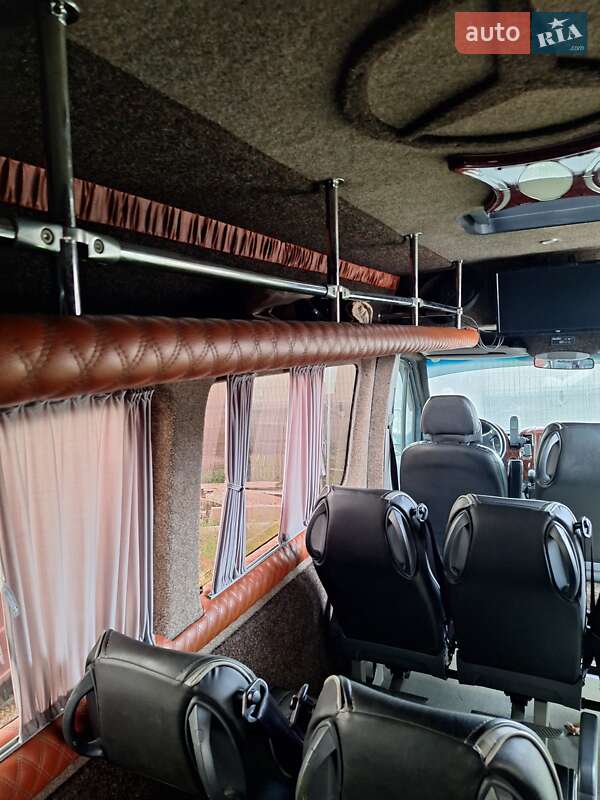 Мікроавтобус Mercedes-Benz Sprinter 2009 в Іршаві