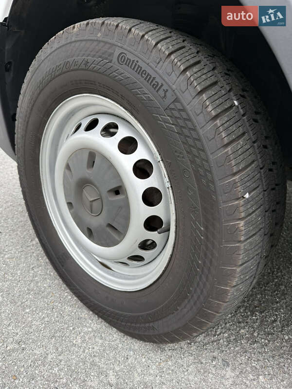 Грузопассажирский фургон Mercedes-Benz Sprinter 2018 в Шепетовке