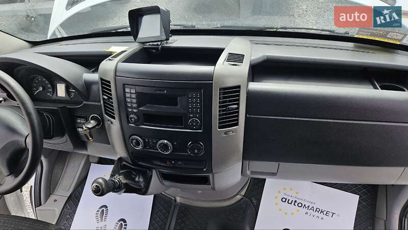 Самосвал Mercedes-Benz Sprinter 2016 в Ровно