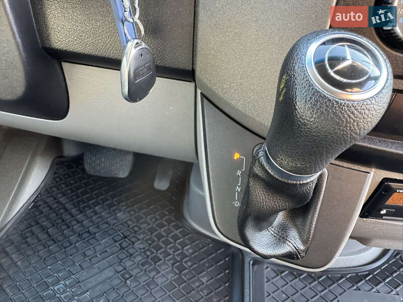 Грузовой фургон Mercedes-Benz Sprinter 2017 в Хусте