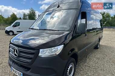 Грузовой фургон Mercedes-Benz Sprinter 2019 в 