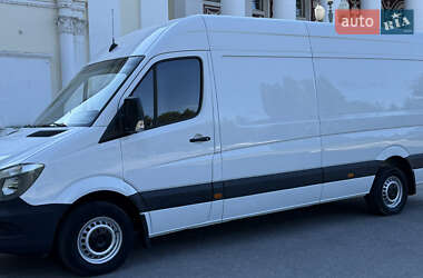 Вантажний фургон Mercedes-Benz Sprinter 2015 в 