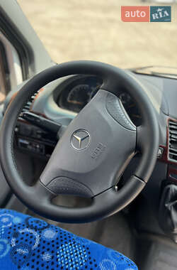 Мікроавтобус Mercedes-Benz Sprinter 2005 в 