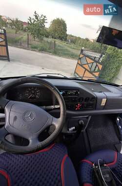 Грузопассажирский фургон Mercedes-Benz Sprinter 1999 в 