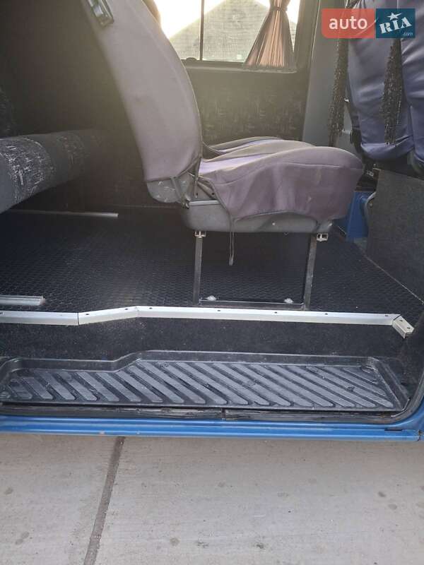 Грузопассажирский фургон Mercedes-Benz Sprinter 1999 в Романковцах