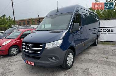 Вантажний фургон Mercedes-Benz Sprinter 2019 в Хмільнику