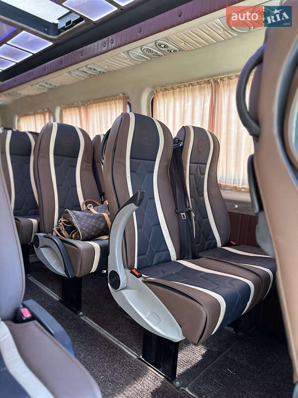 Туристический / Междугородний автобус Mercedes-Benz Sprinter 2014 в Киеве