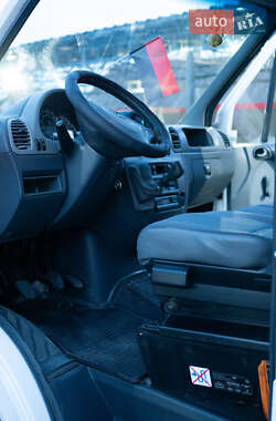 Вантажний фургон Mercedes-Benz Sprinter 2005 в 