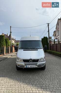 Грузопассажирский фургон Mercedes-Benz Sprinter 2005 в Черновцах