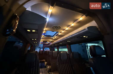 Туристичний / Міжміський автобус Mercedes-Benz Sprinter 2013 в 