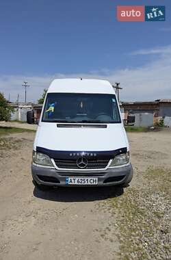 Грузопассажирский фургон Mercedes-Benz Sprinter 2006 в Ивано-Франковске