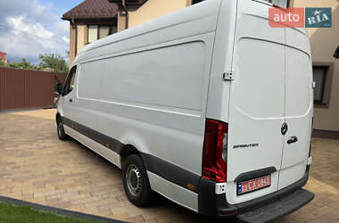 Грузовой фургон Mercedes-Benz Sprinter 2018 в 